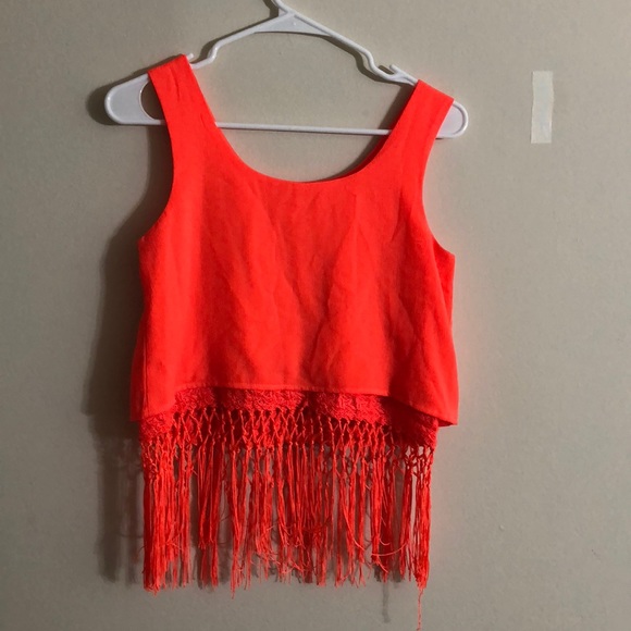 Tops - Picture 2 of 2